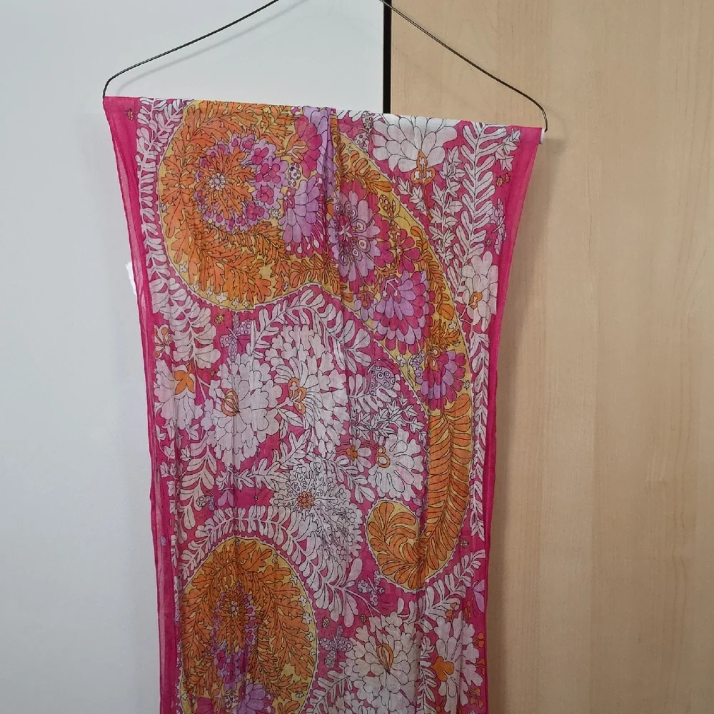 Vera Pink and Orange Scarf, 20